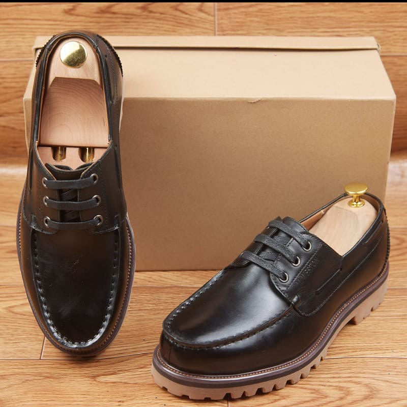 Soulier En Cuir A Lacets
