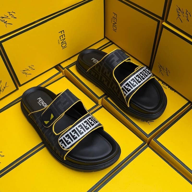 Sandale FENDI