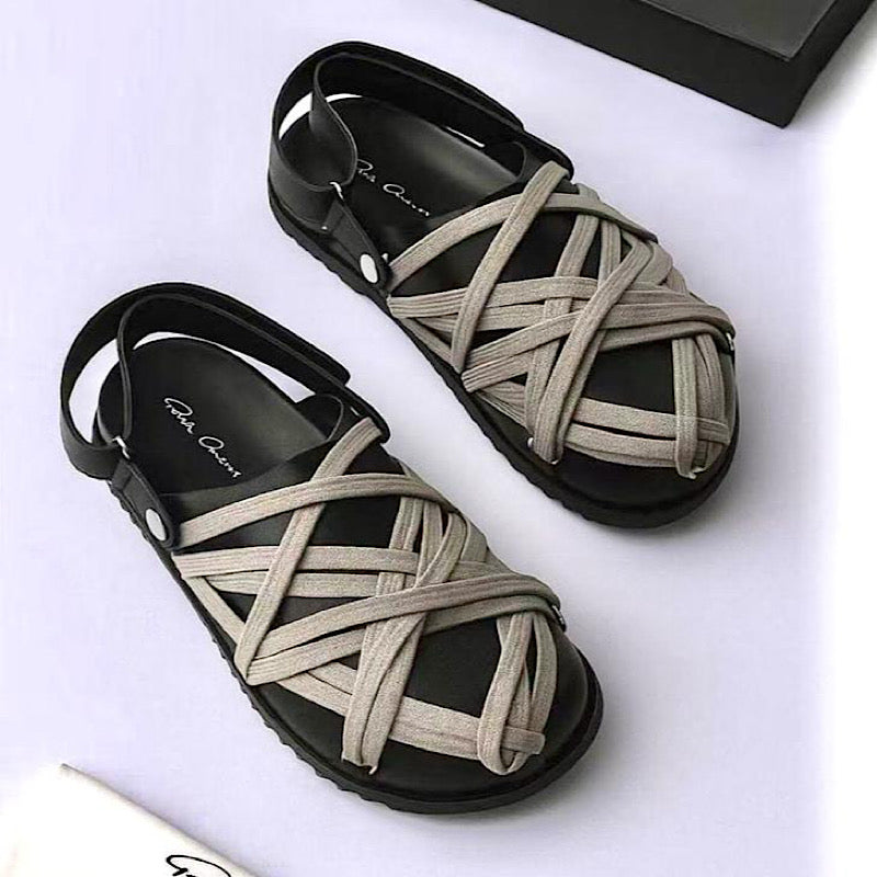 Sandalettes matière cuir semelle gomme