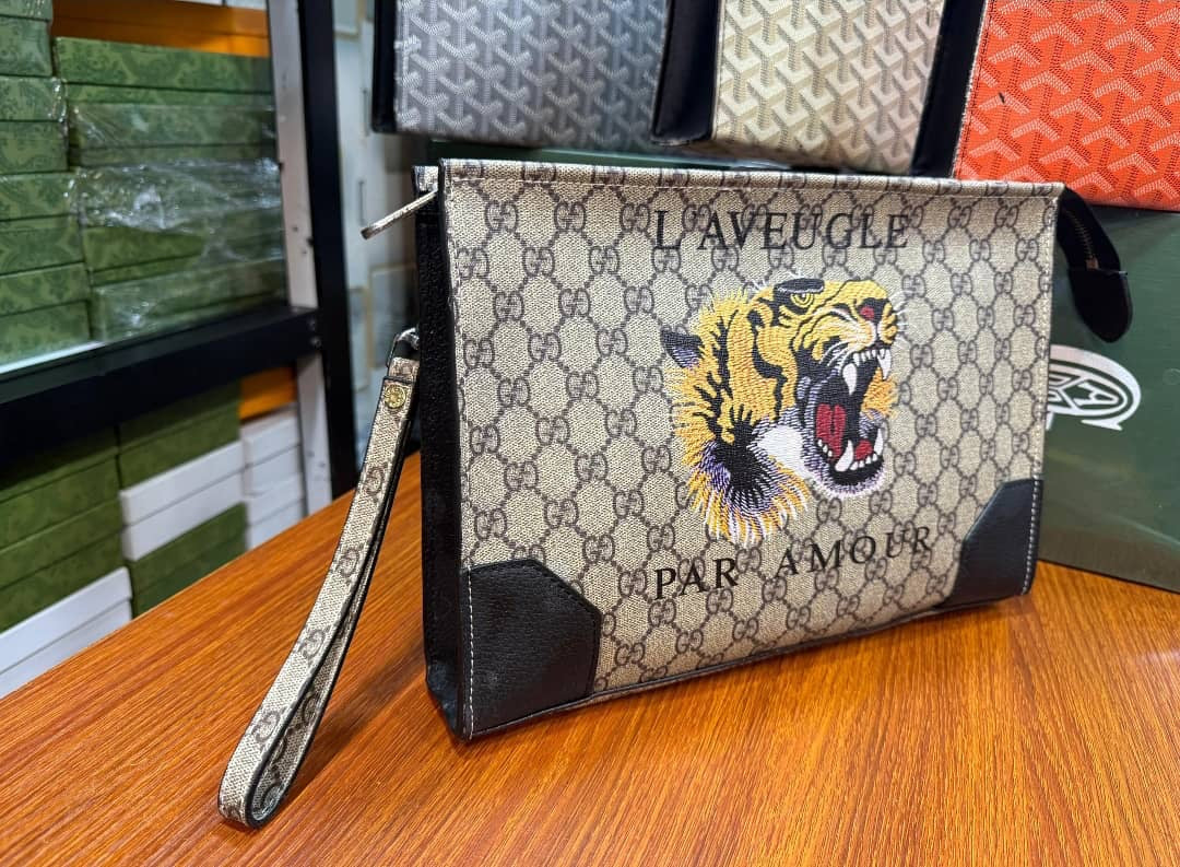 Sac Bandoulière Louis Vuitton