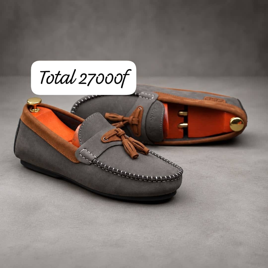 Mocassin daim gris pampilles cognac