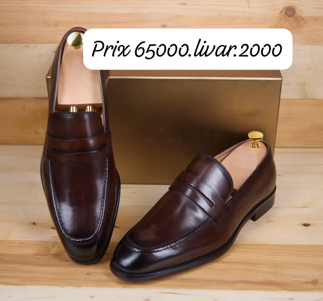MOCASSINS en cuir