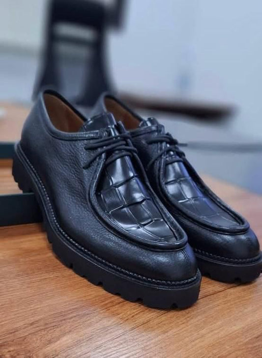 Soulier a lacets