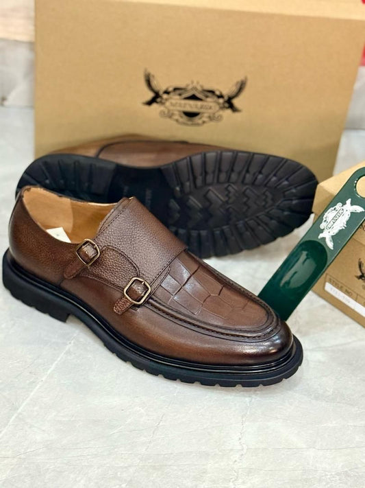 Soulier à boucle