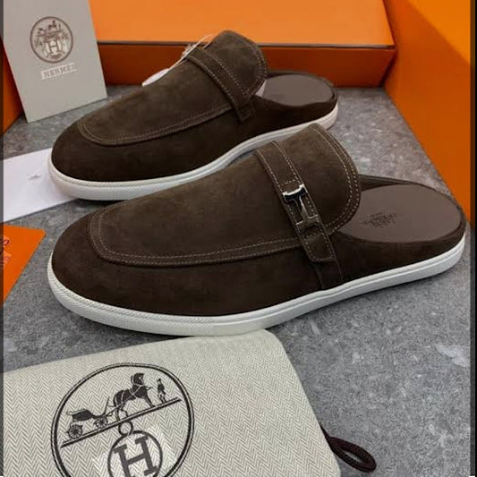 HERM£S babouche très classe