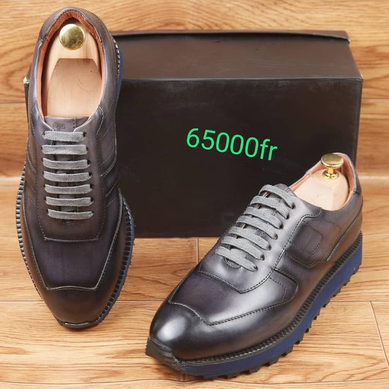Soulier En Cuir A Lacets
