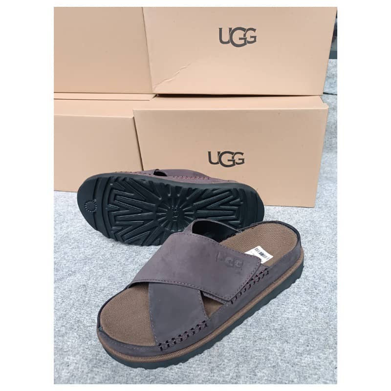 UGG