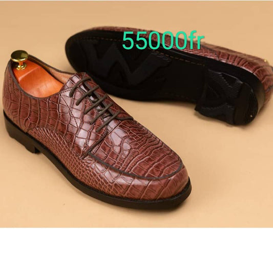Soulier En Cuir A Lacets