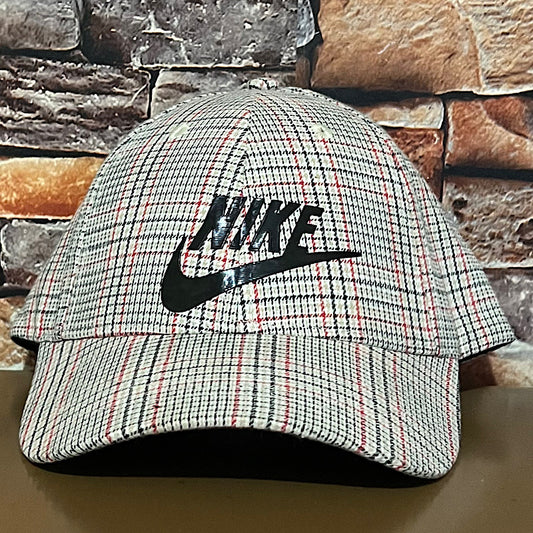 Chapeau N!ke