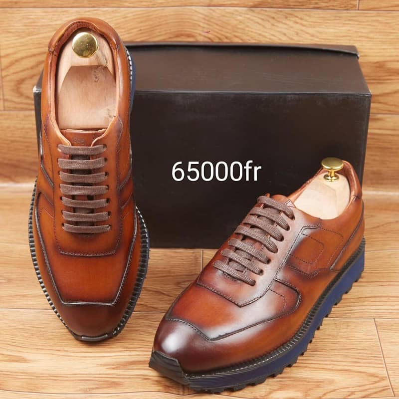 Soulier En Cuir A Lacets