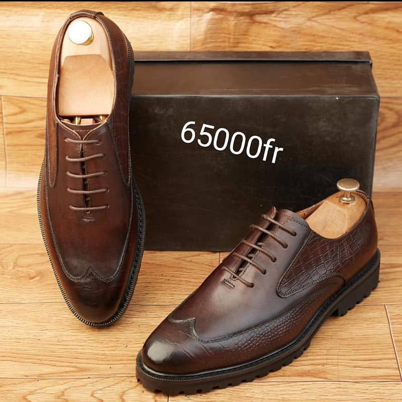 Soulier En Cuir A Lacets