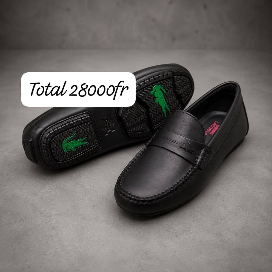 Mocassin cuir noir détail vert
