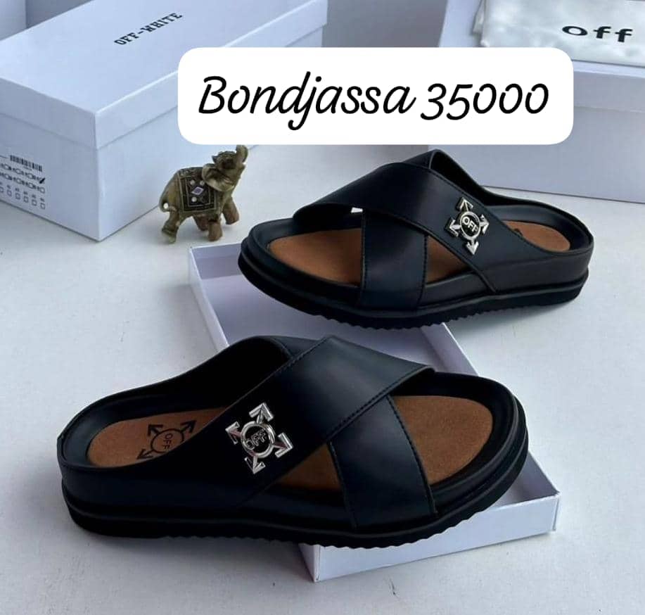 Sandale en cuir semelle gomme