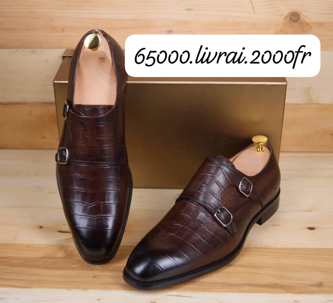 Soulier en boucle matière cuir