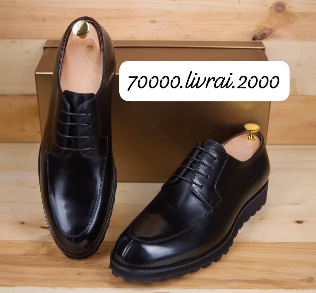 SOULiER en cuir semelle gomme