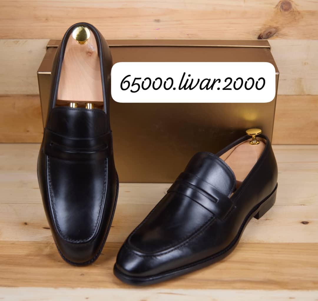 MOCASSINS en cuir